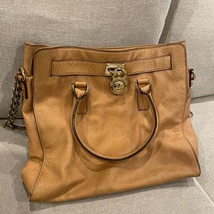 Michael Kors Hamilton bag